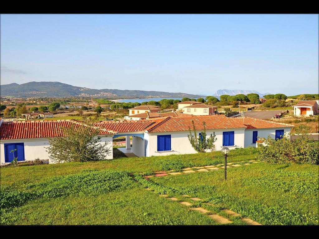 Aparthotel Residenze Mare E Pineta Budoni